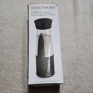 Adjustable Auto-Measure Dispenser - Black